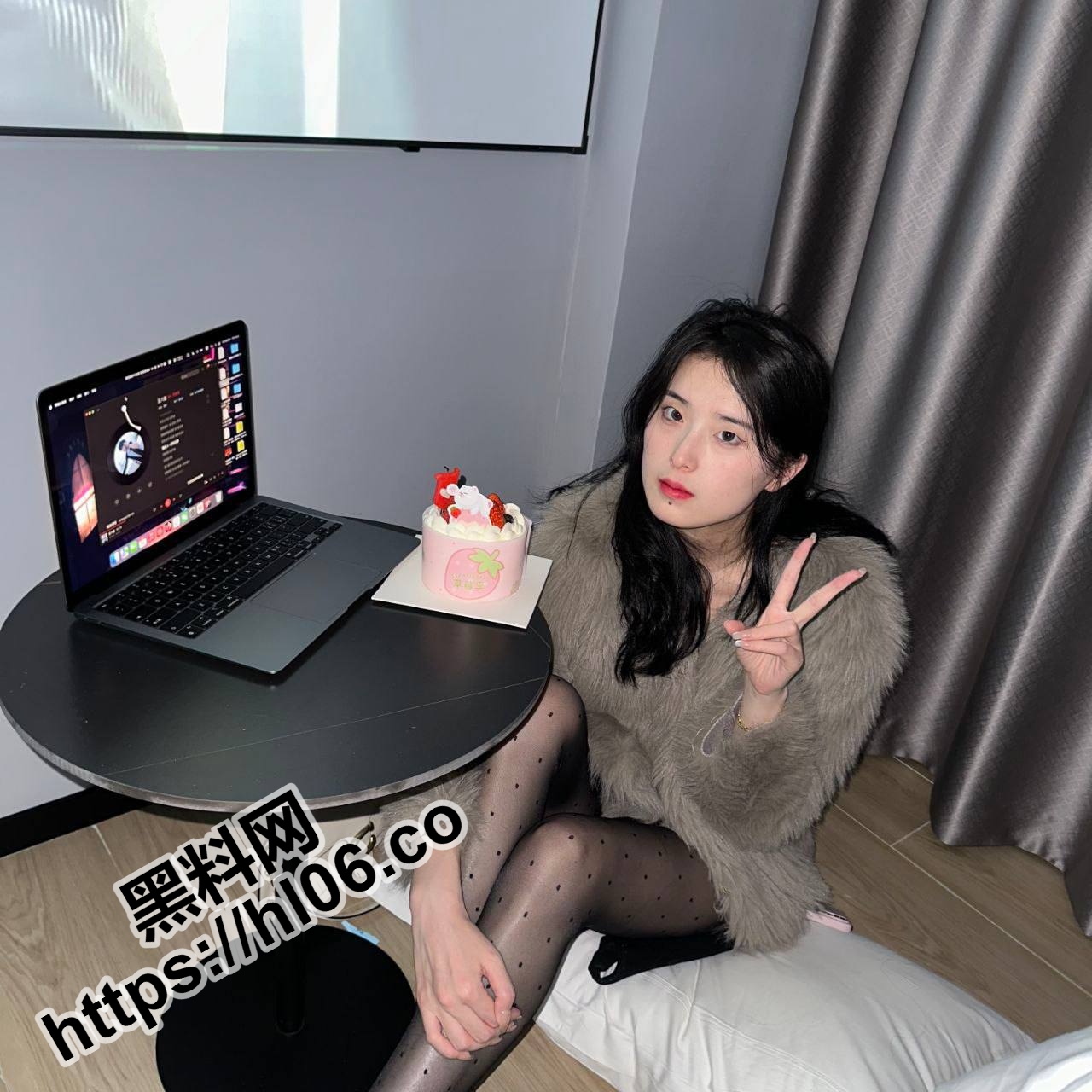 1280X1280