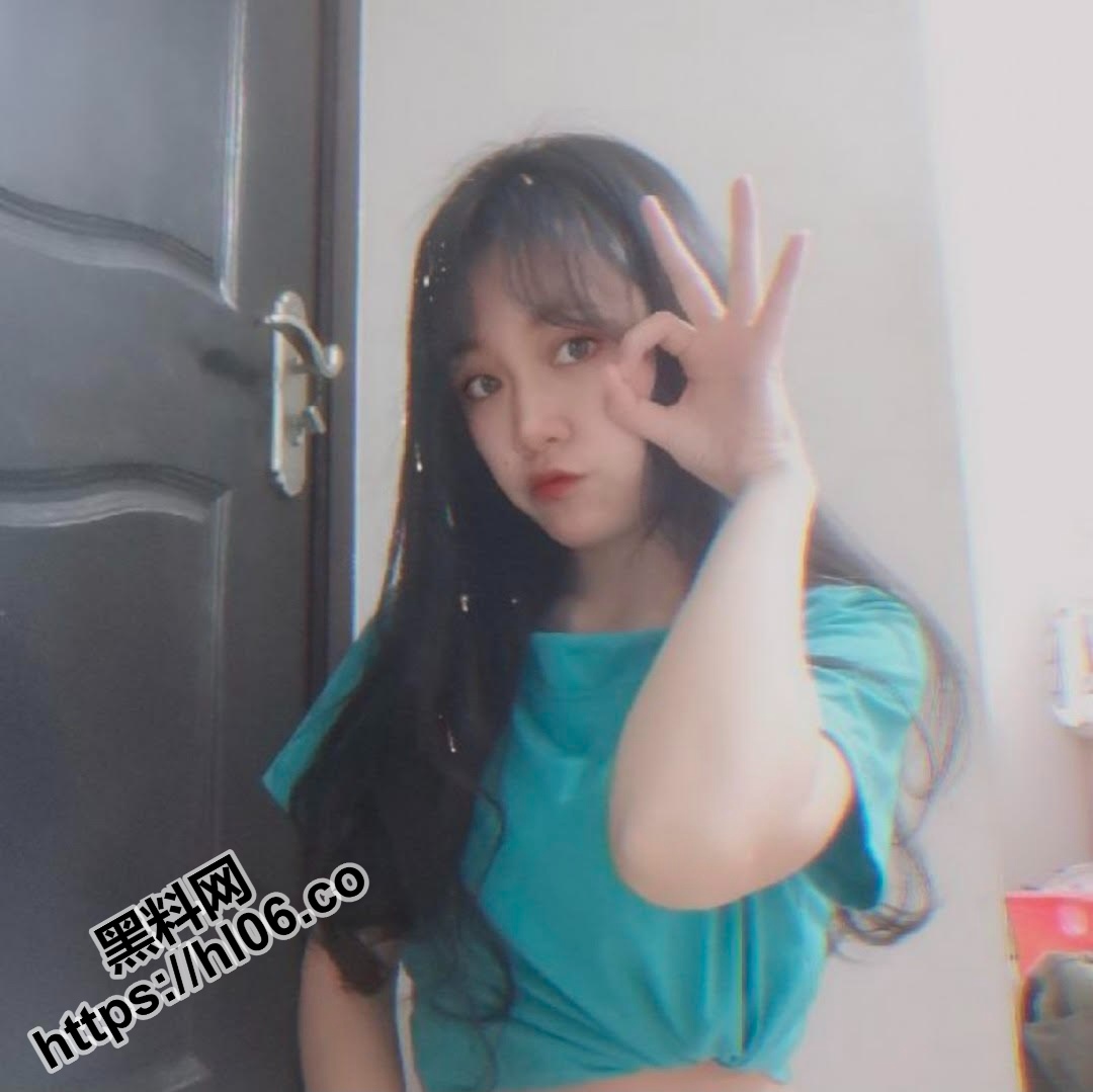 1080X1079
