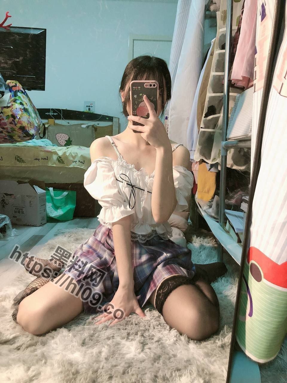 960X1280
