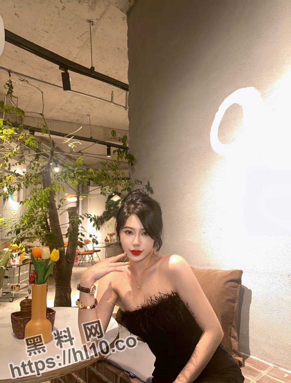 971X1280
