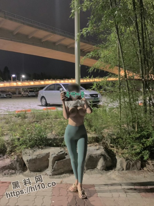 539X720