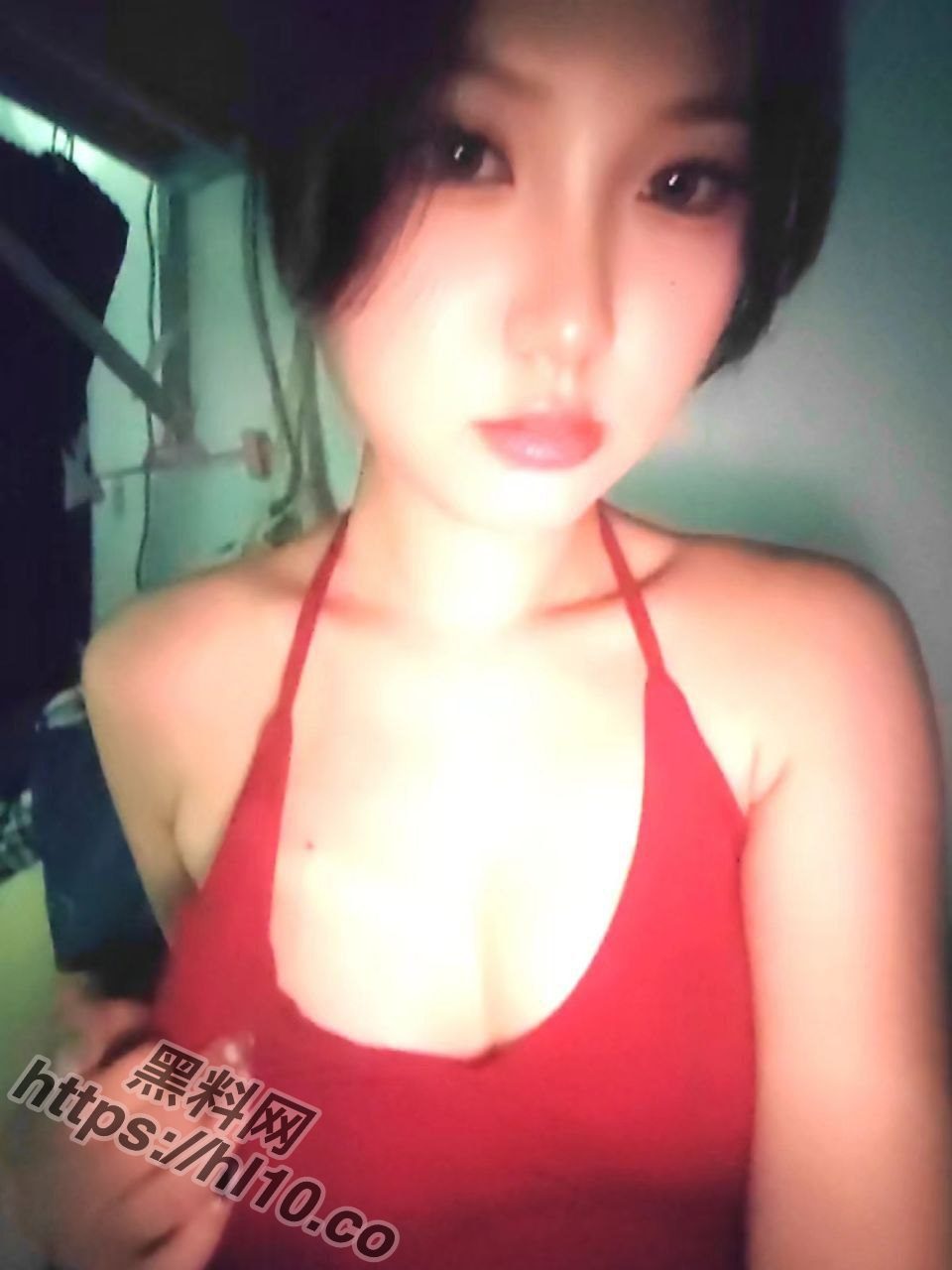 960X1280