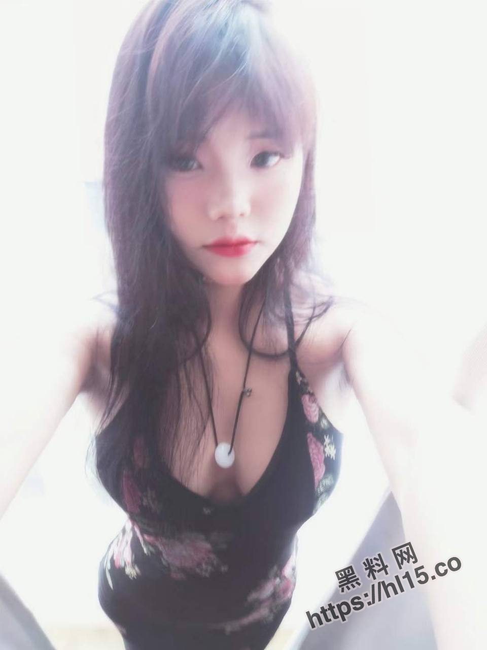 960X1280
