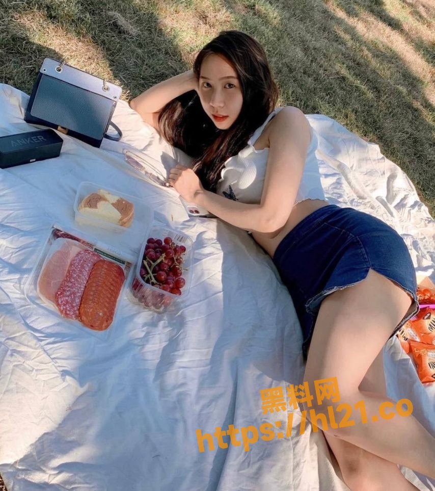 854X963