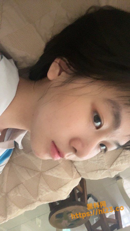 506X900