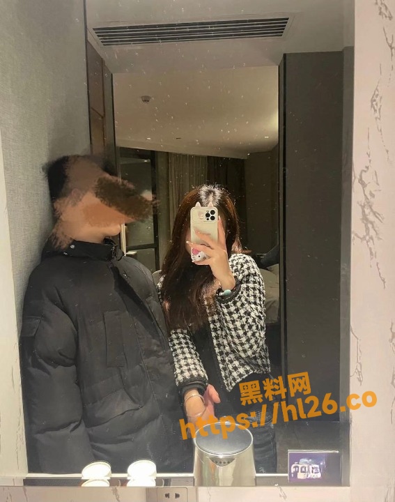 567X720