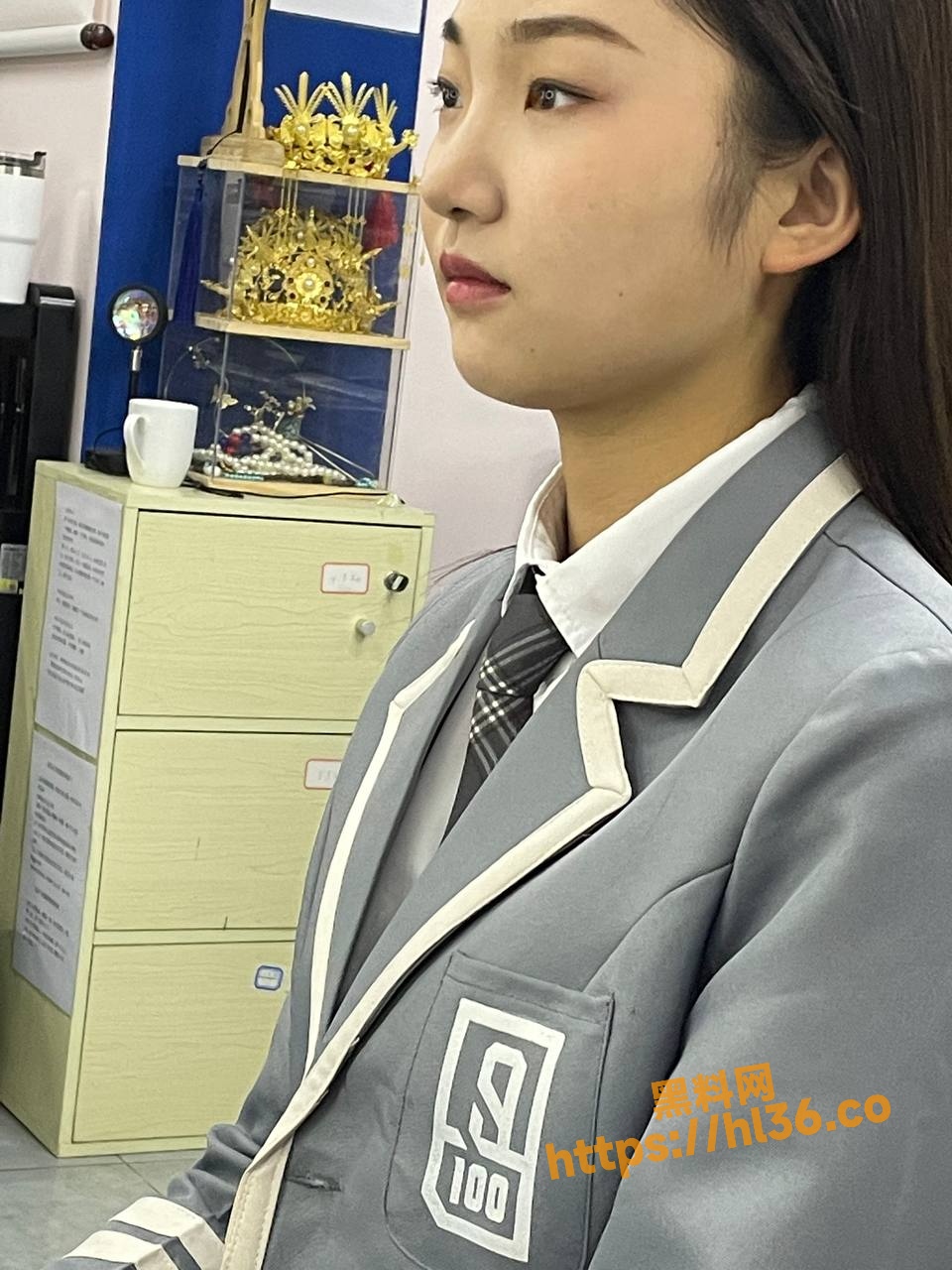 960X1280