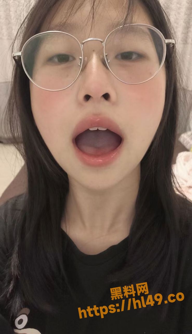 739X1280