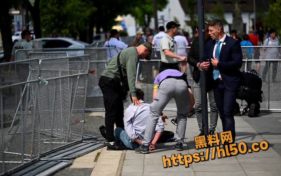 960X600