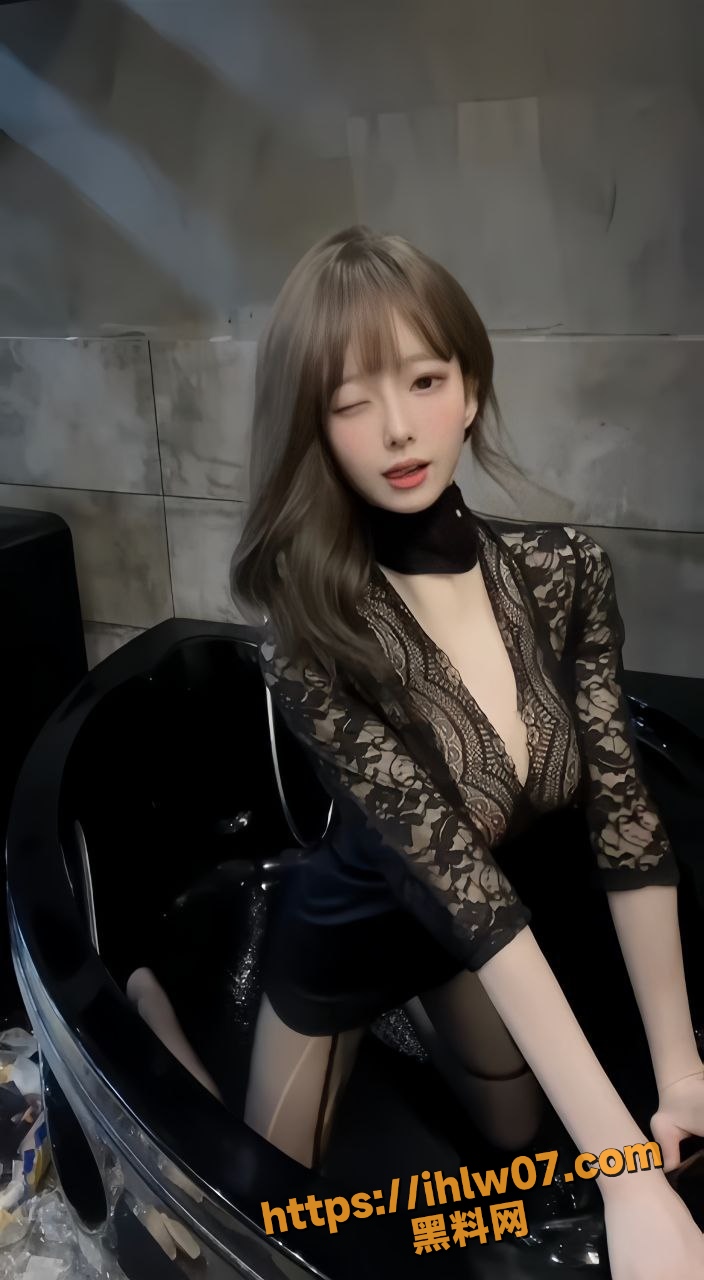 704X1280