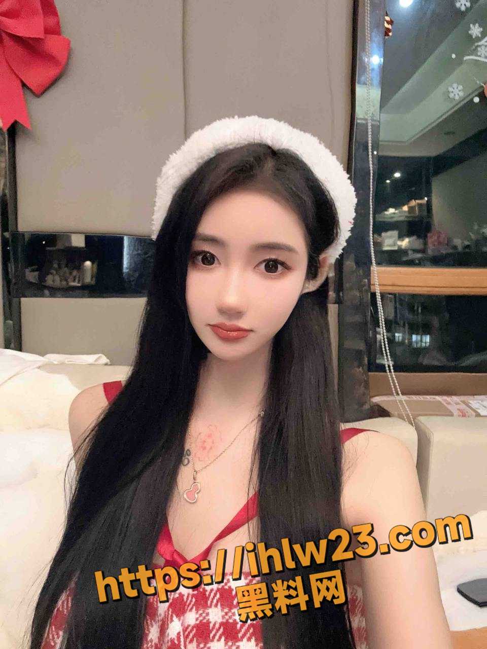 960X1280