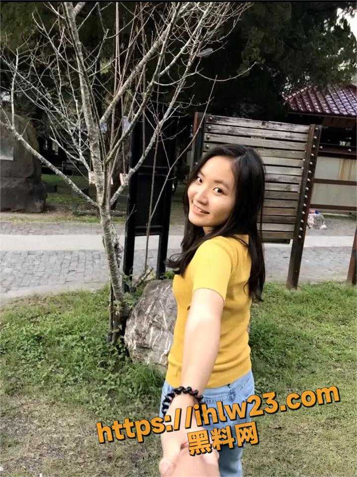 720X961