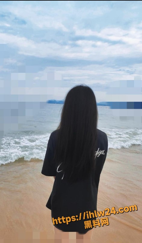 472X809