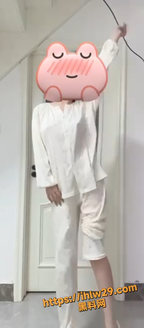 474X1079