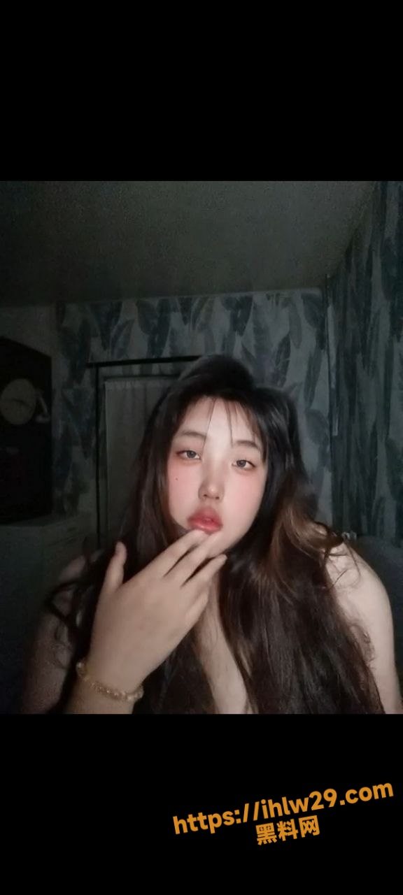 576X1280