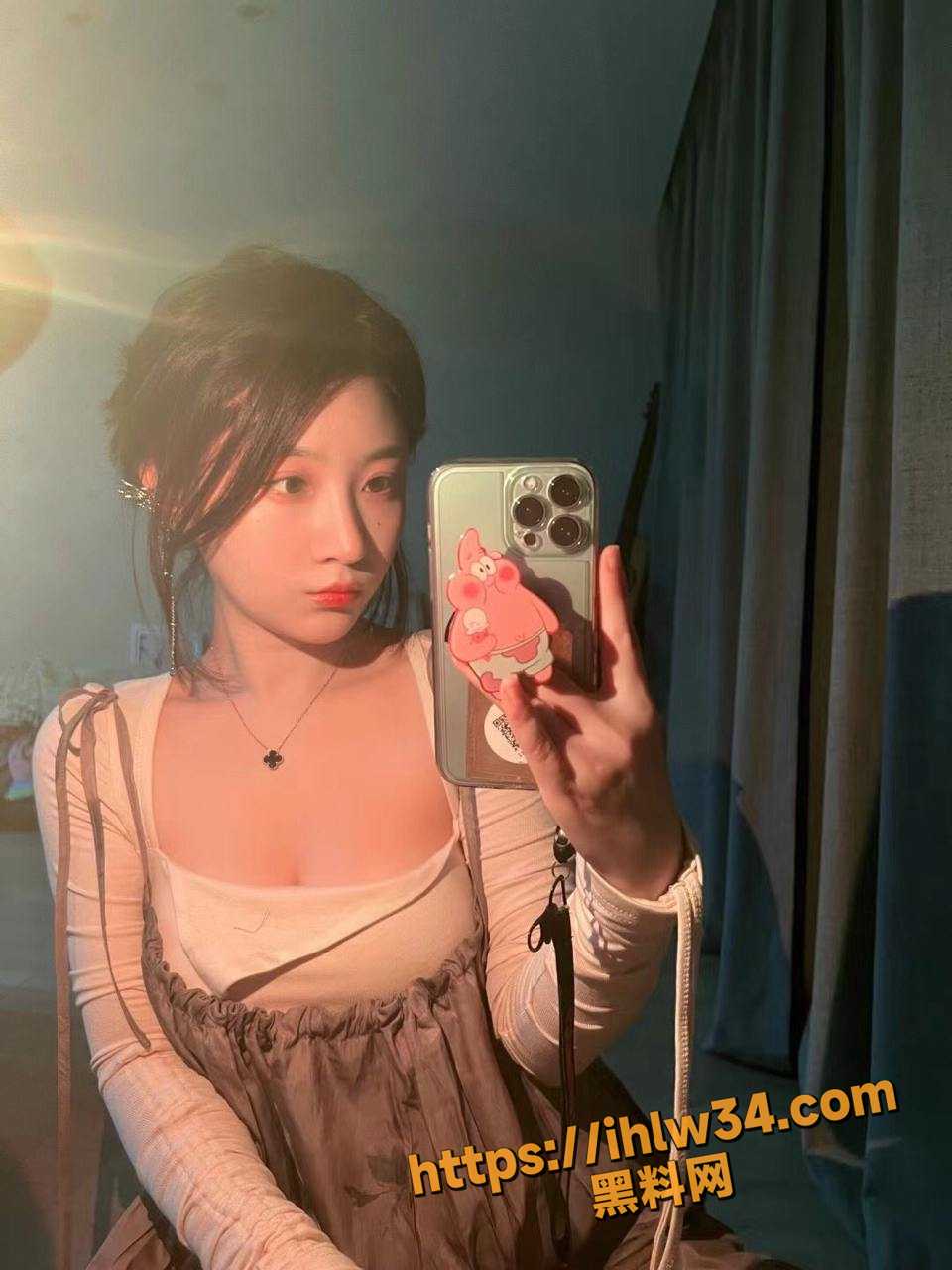 960X1280