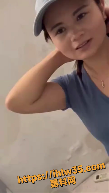 461X813