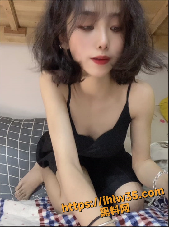 543X731