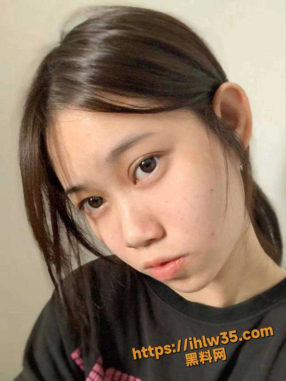 960X1280