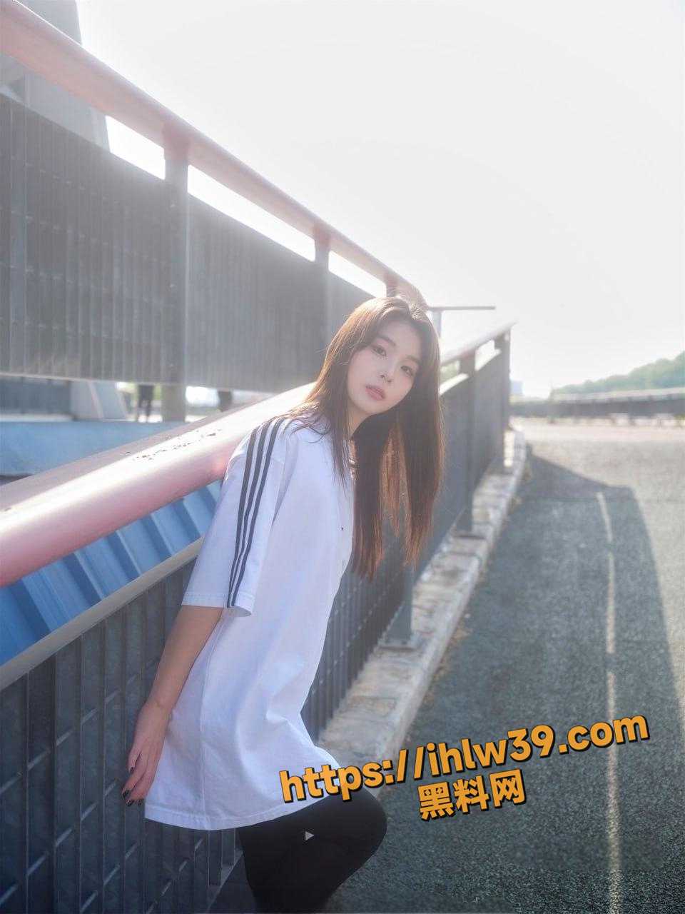 960X1280
