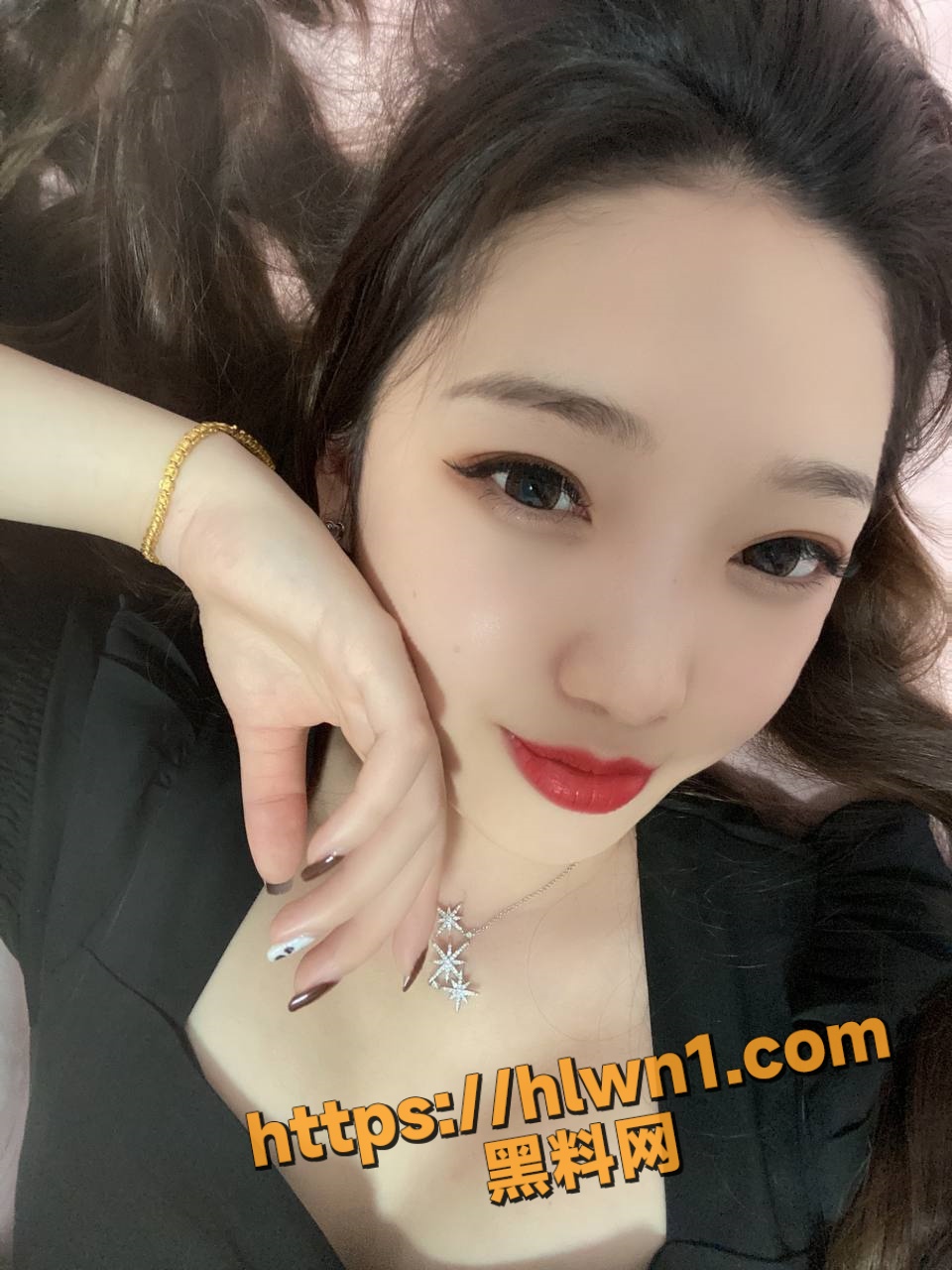 960X1280