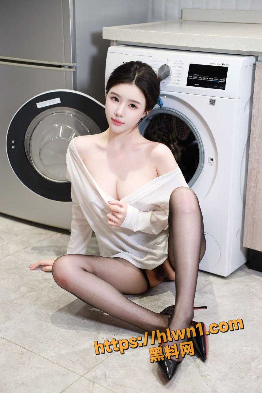 853X1280