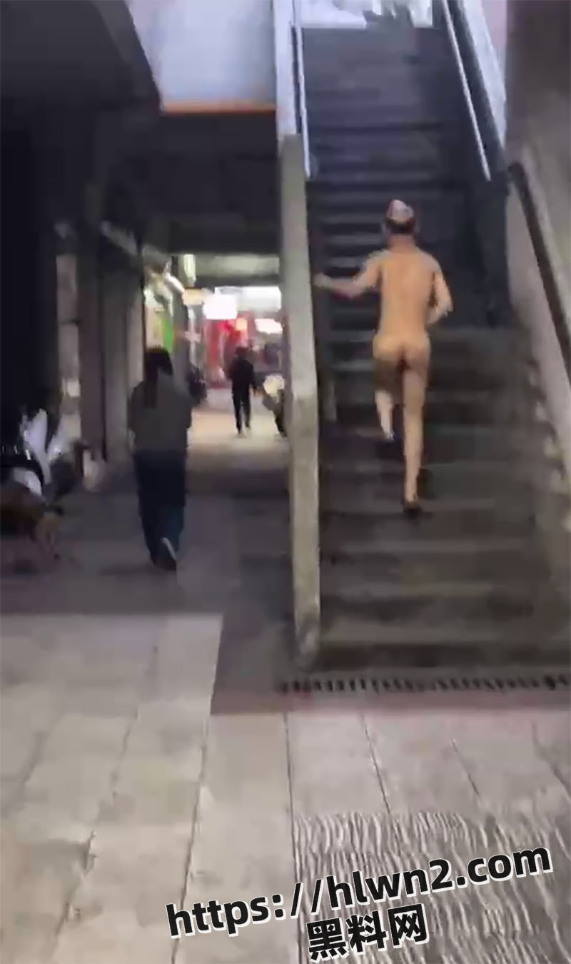 800X1349