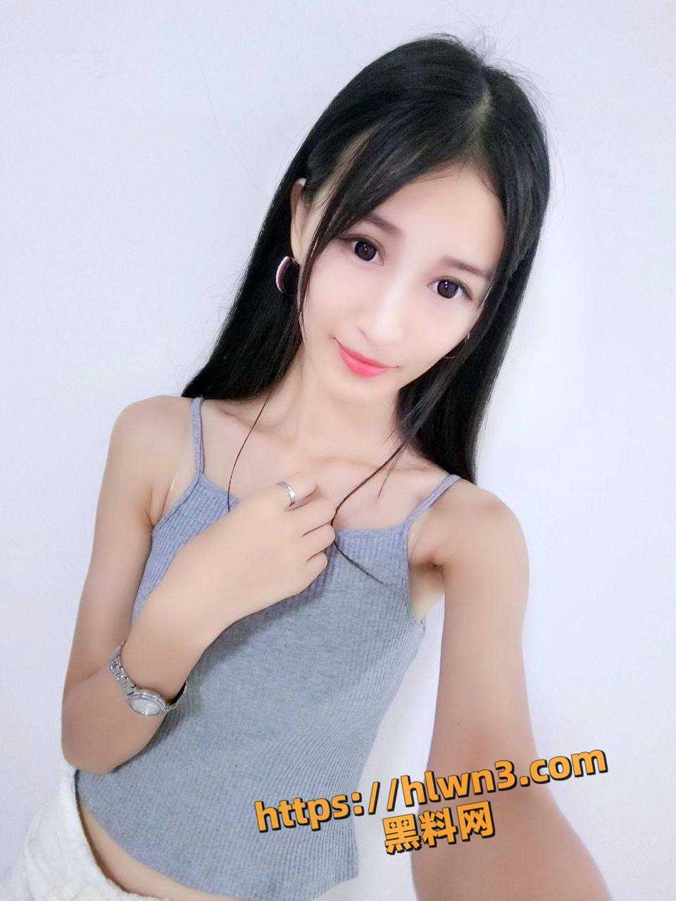 960X1280