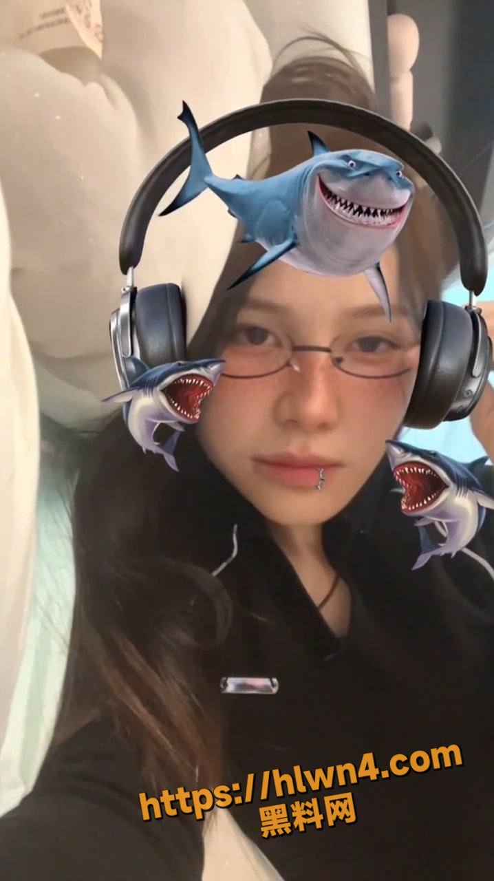 718X1280