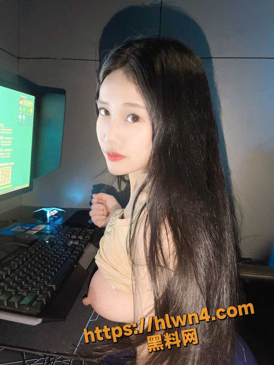 900X1200