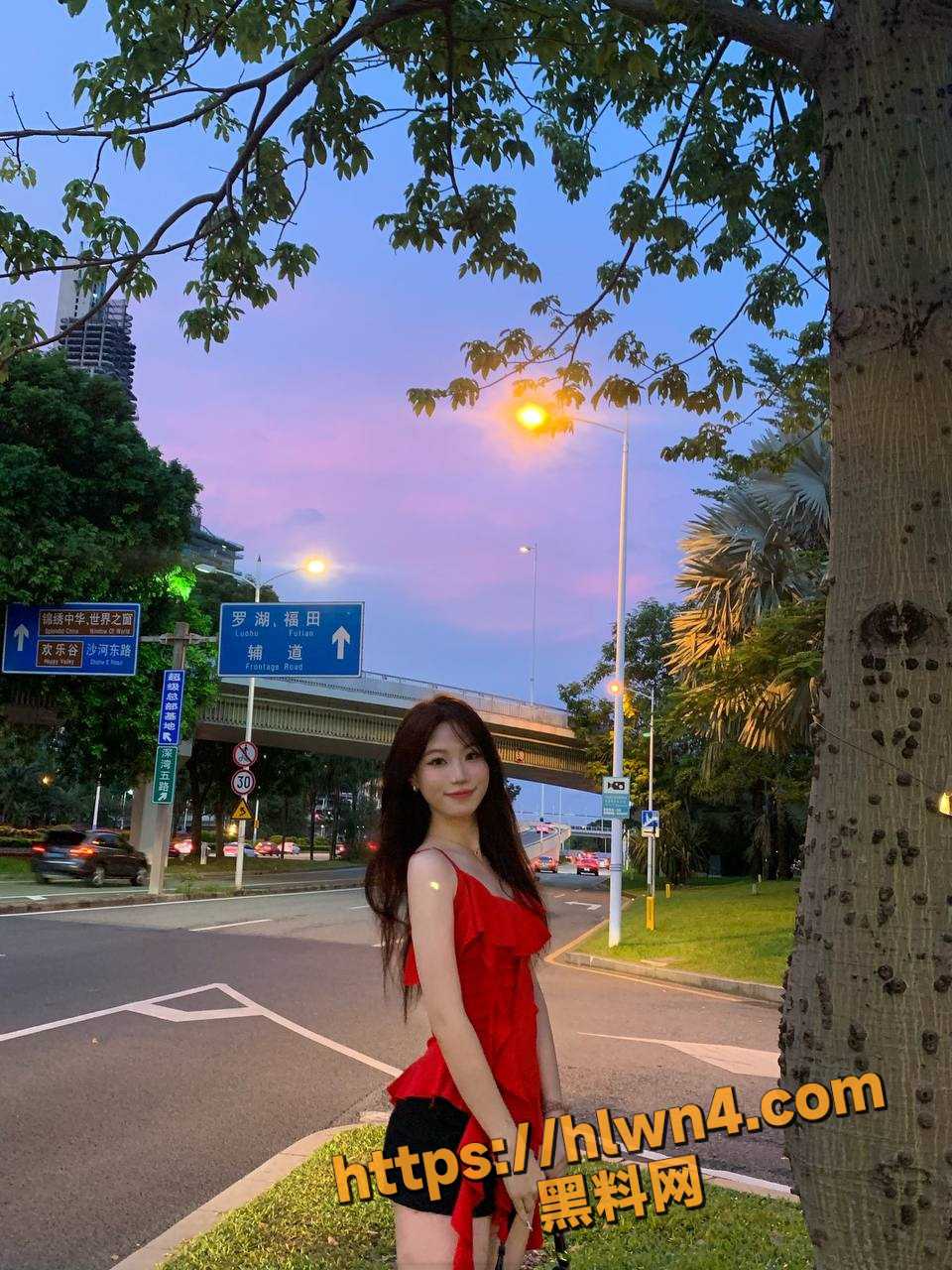 960X1280