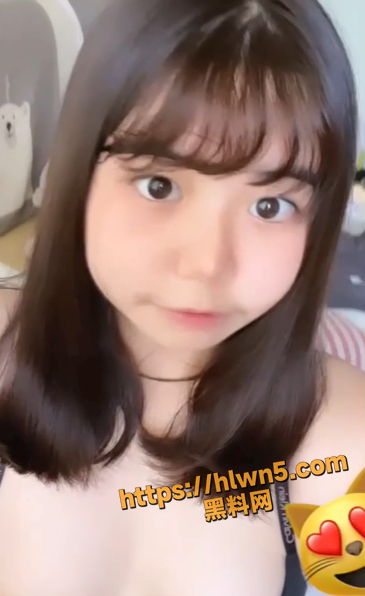 365X596