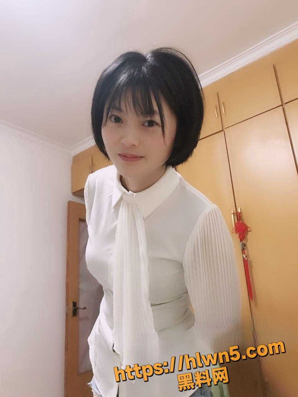 960X1280