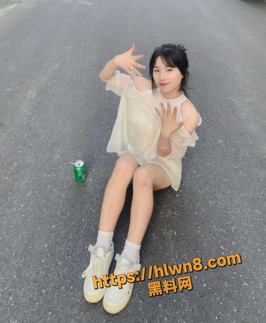 1054X1280