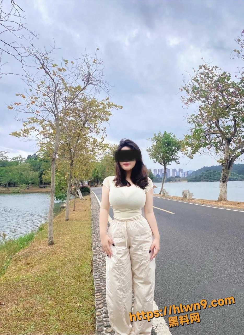 934X1280