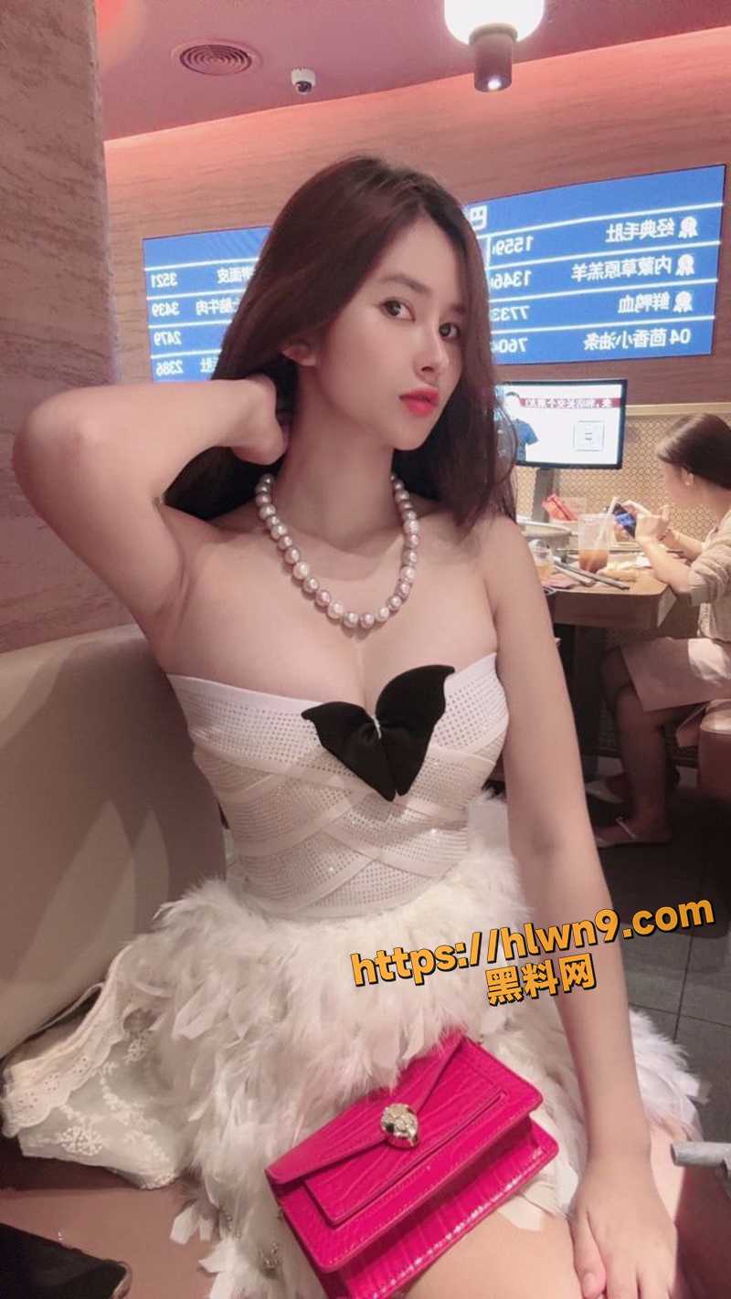 800X1422