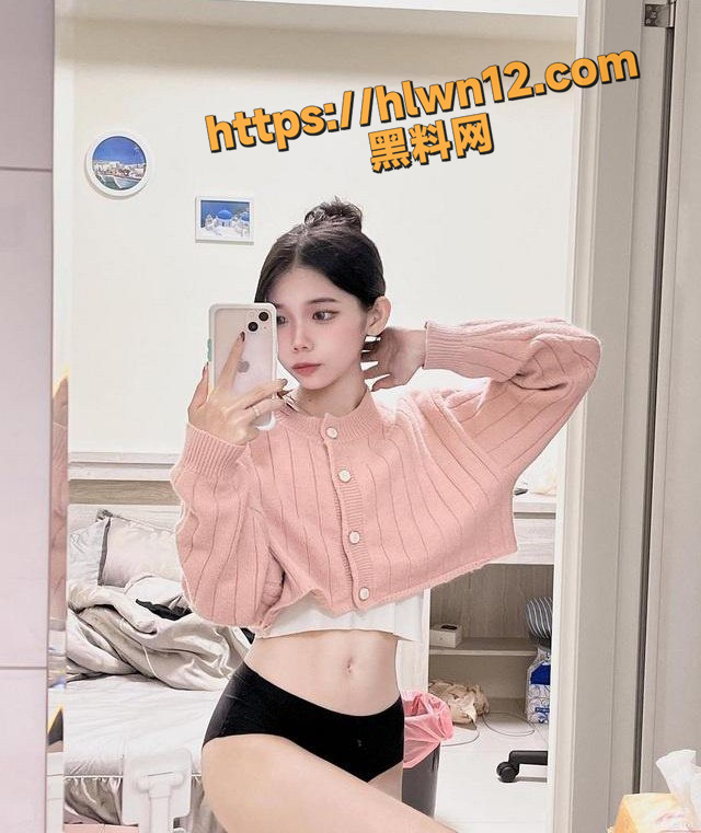 640X761