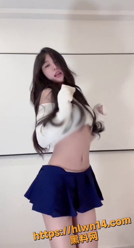 436X806