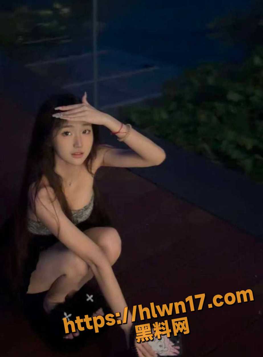 923X1252
