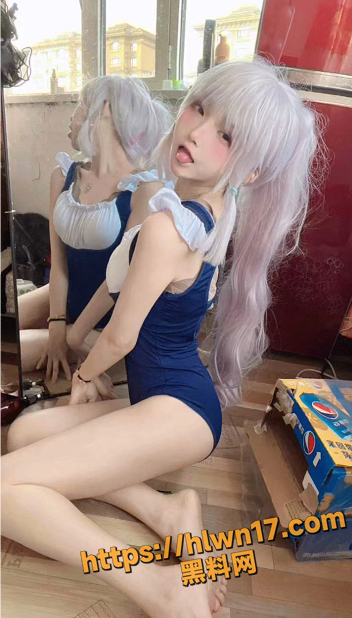 352X618