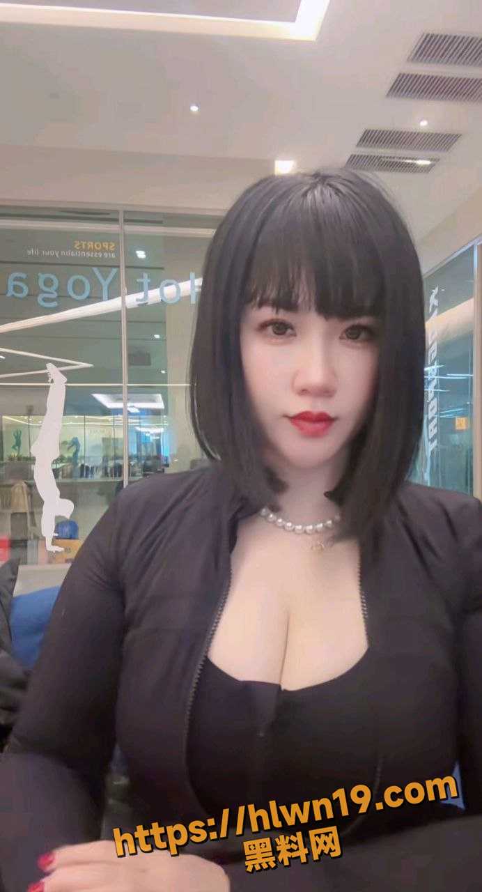 692X1280