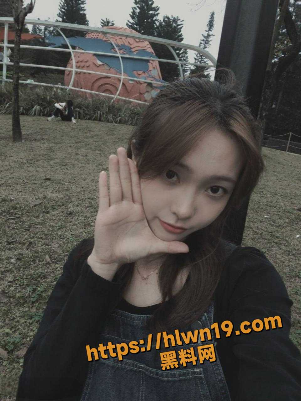 960X1280