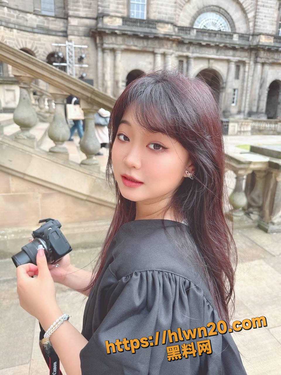 960X1280