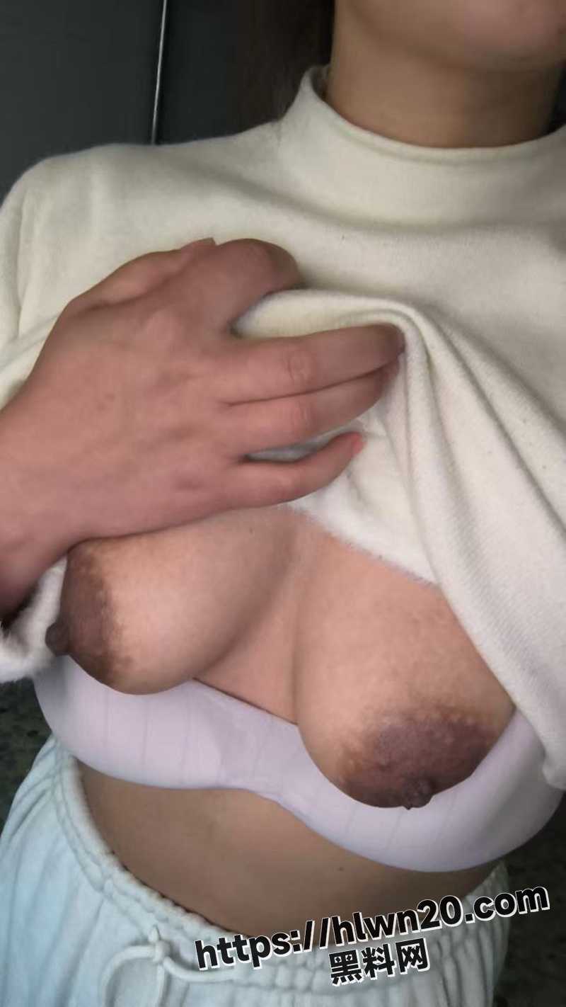 800X1422
