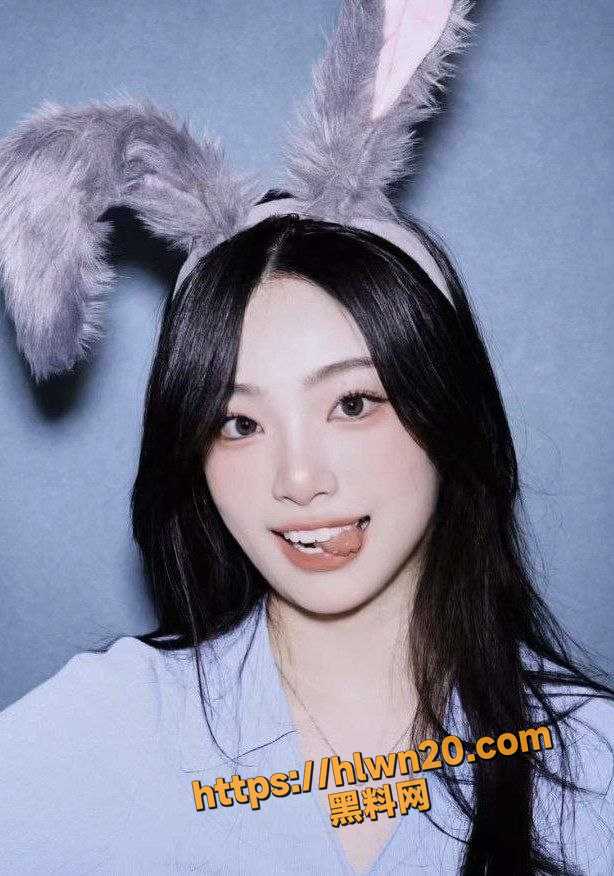614X876