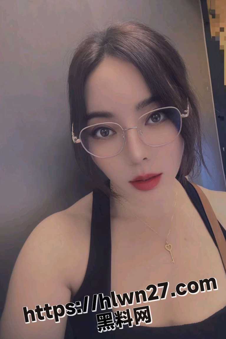 767X1148