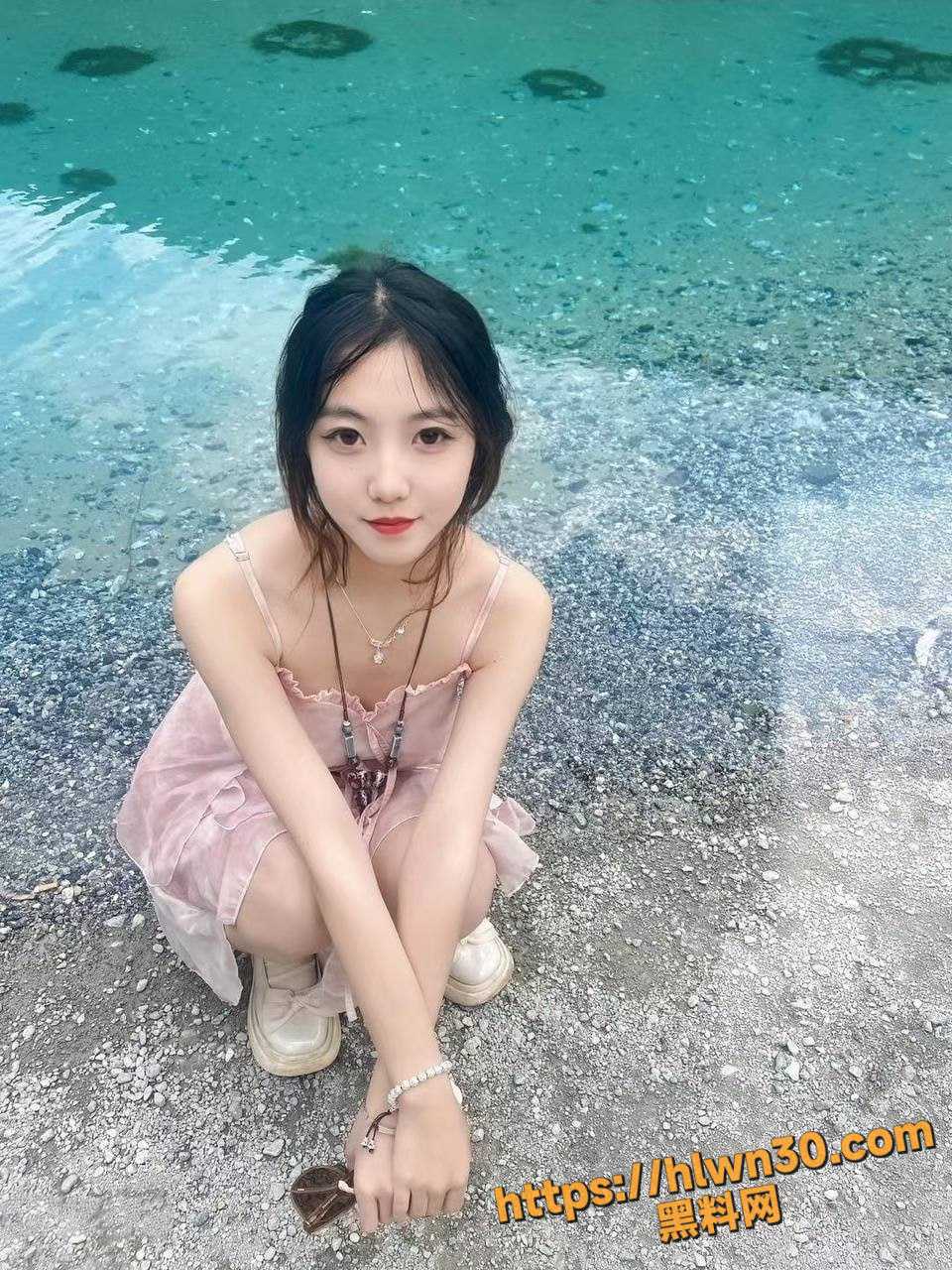960X1280