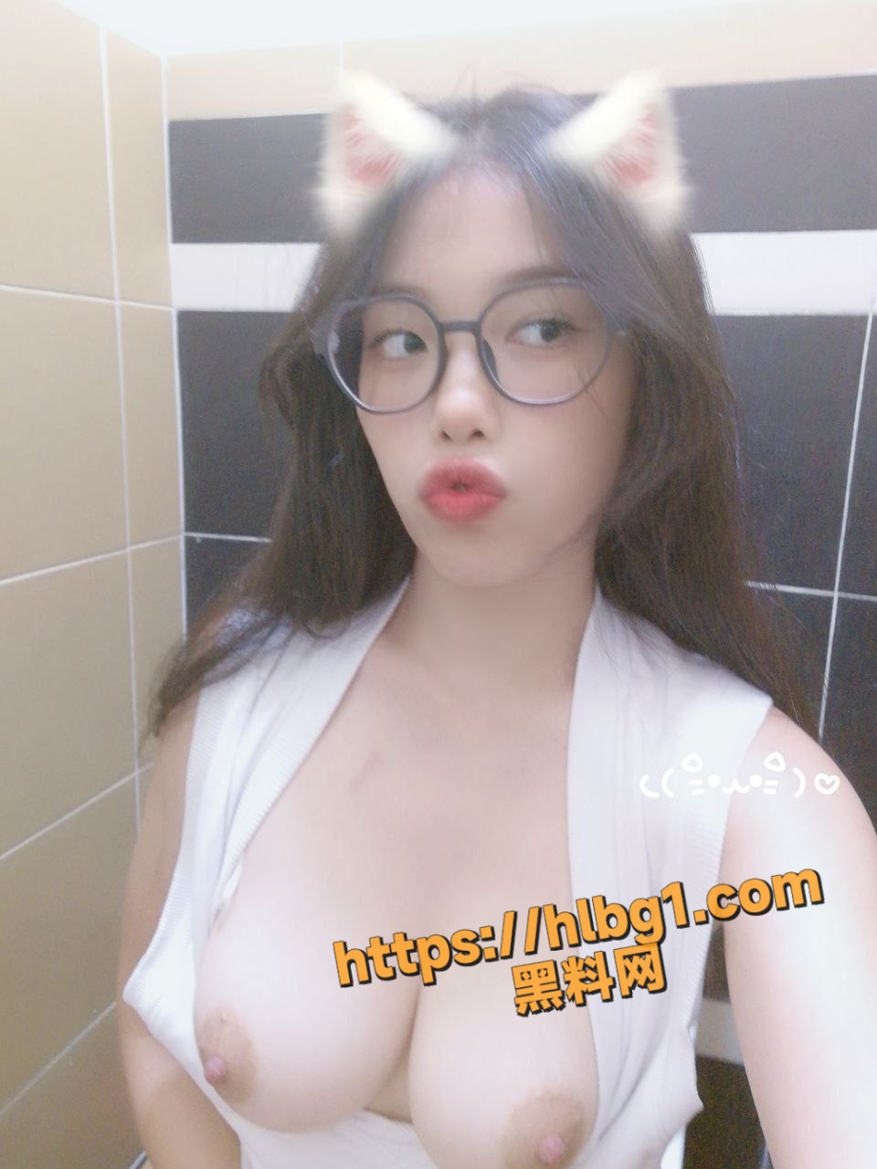960X1280