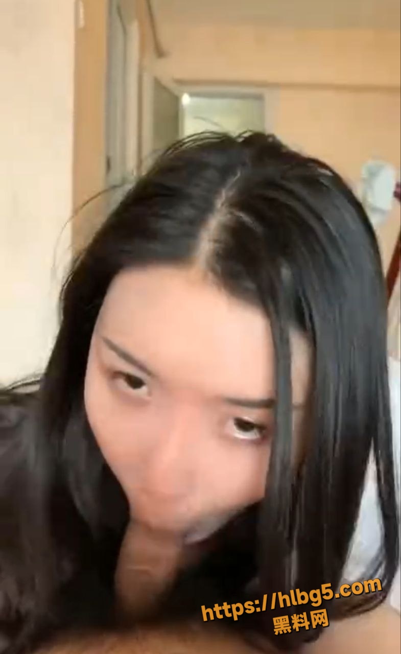 785X1280