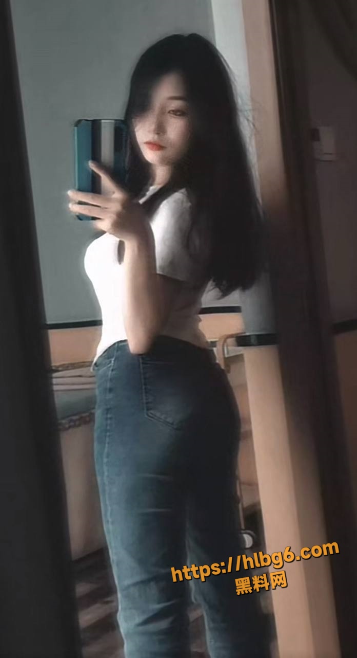 696X1280
